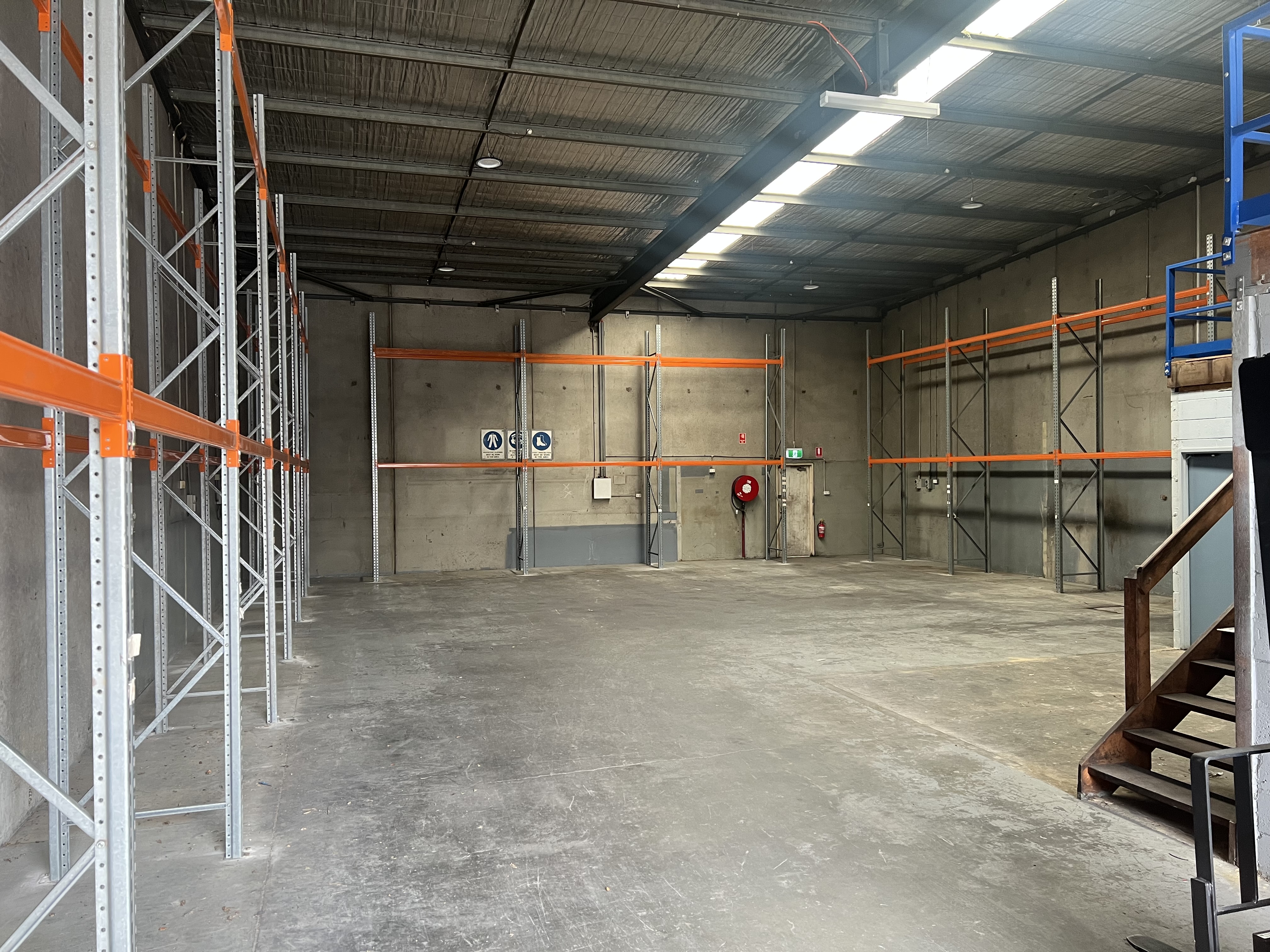 Moorabbin Warehouse Space for Lease – Forklift Sold Separately — Moorabbin